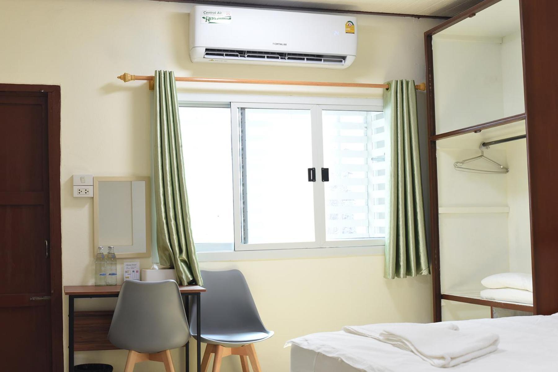 Chaiwat Hostel Bangkok Eksteriør bilde