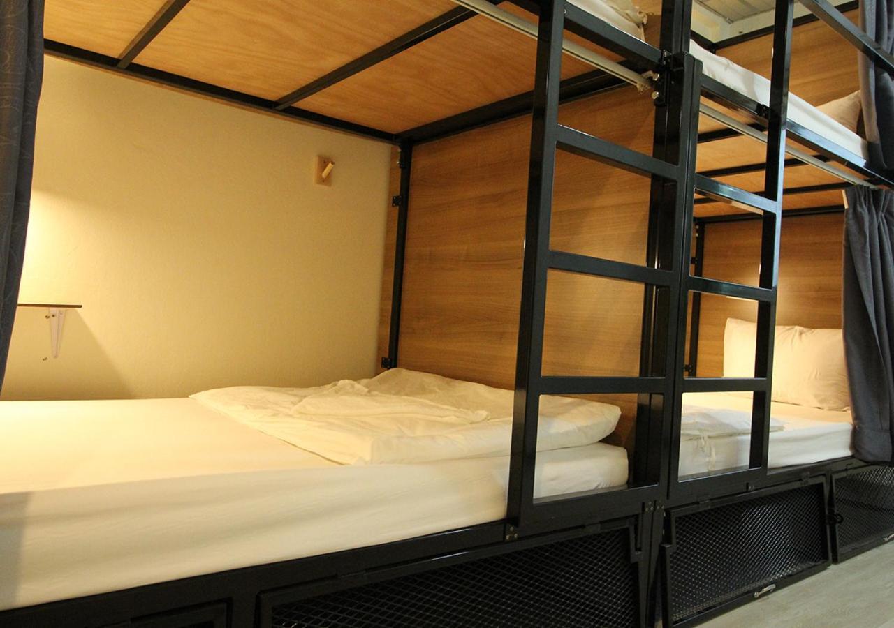 Chaiwat Hostel Bangkok Eksteriør bilde
