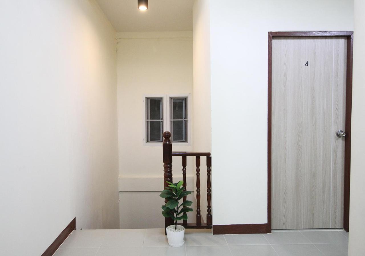 Chaiwat Hostel Bangkok Eksteriør bilde
