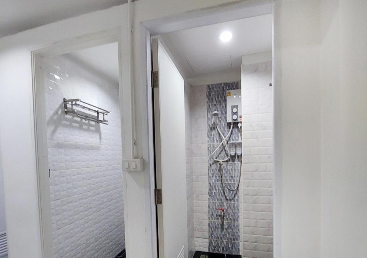 Chaiwat Hostel Bangkok Eksteriør bilde