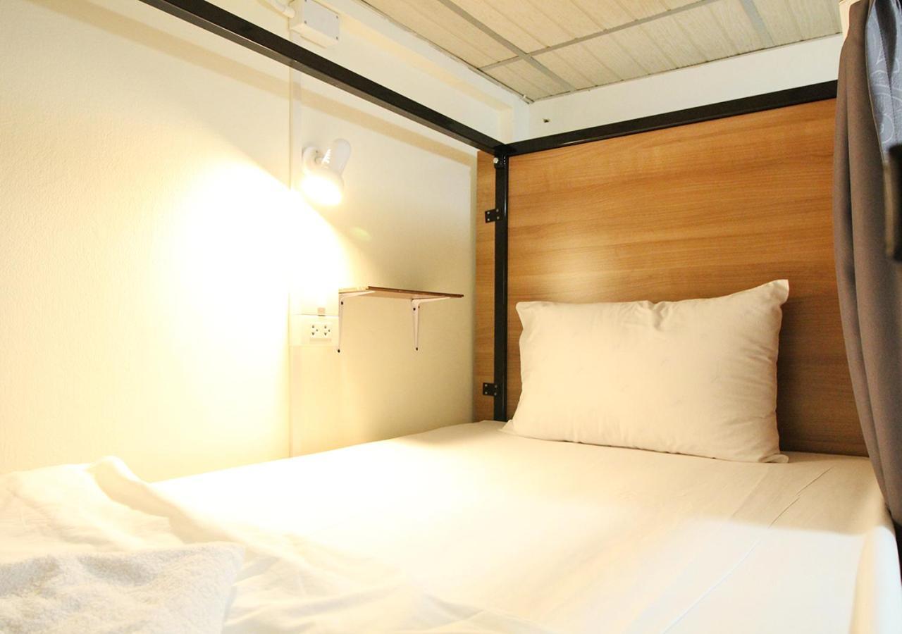 Chaiwat Hostel Bangkok Eksteriør bilde