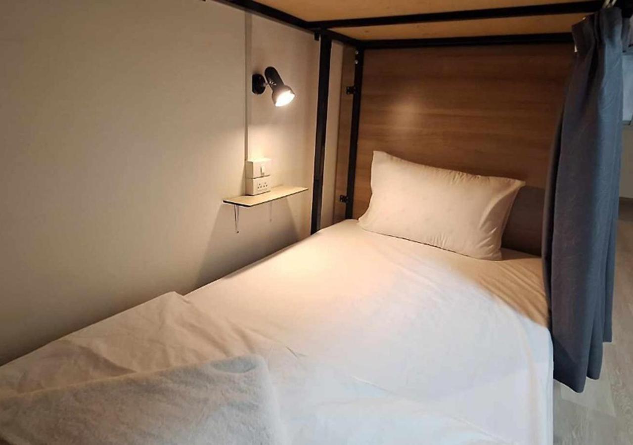 Chaiwat Hostel Bangkok Eksteriør bilde