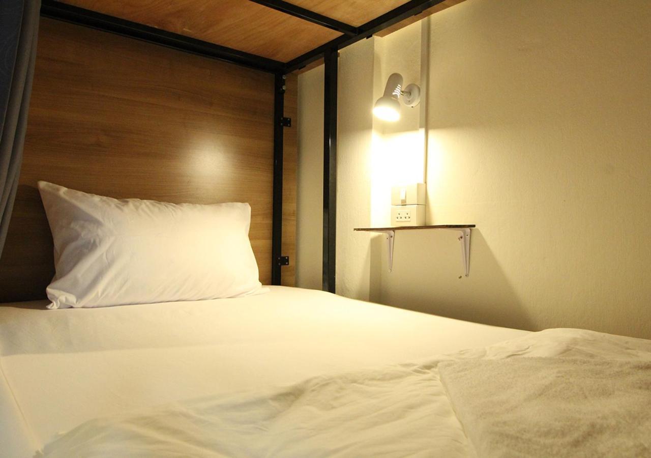Chaiwat Hostel Bangkok Eksteriør bilde