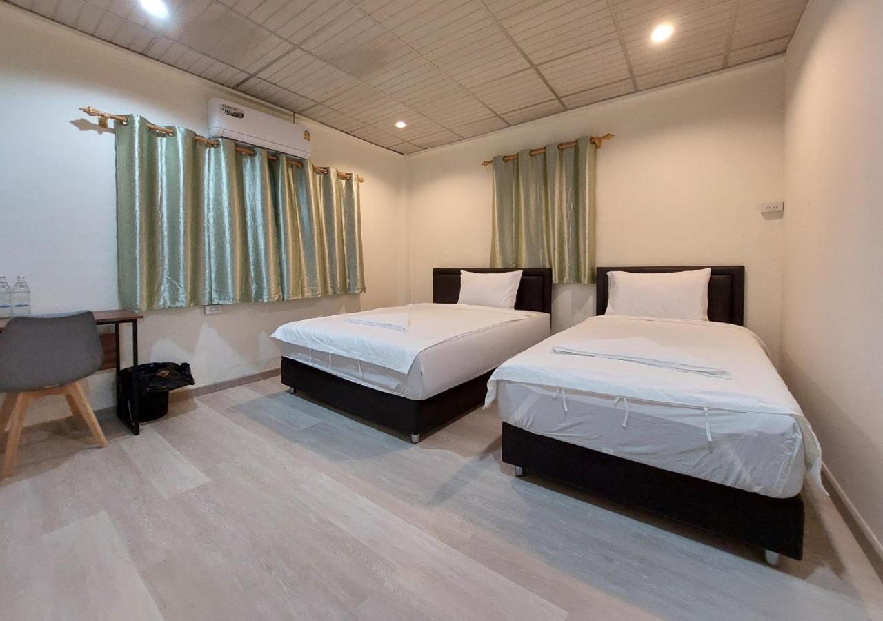 Chaiwat Hostel Bangkok Eksteriør bilde