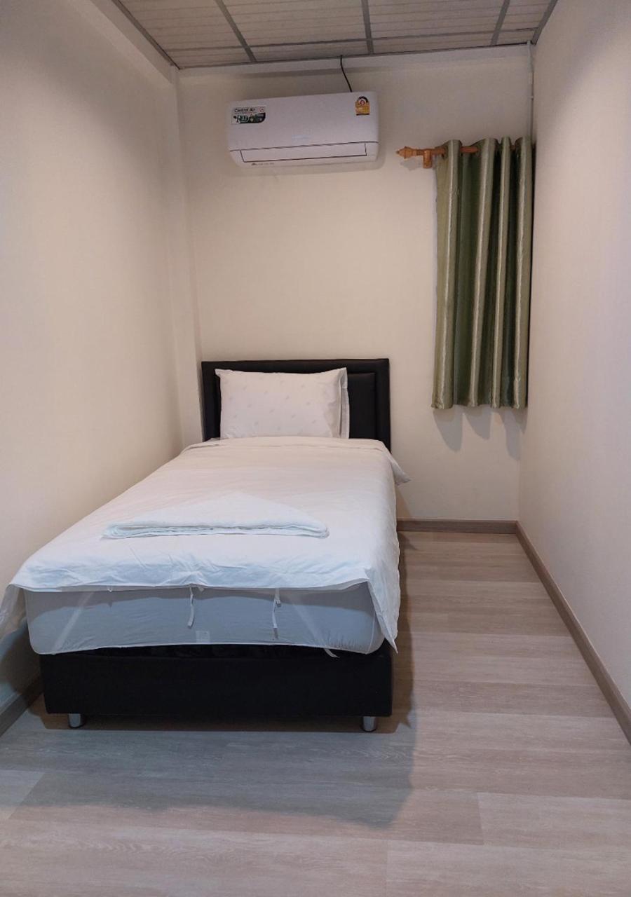 Chaiwat Hostel Bangkok Eksteriør bilde